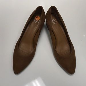 Aquatalia suede block heel